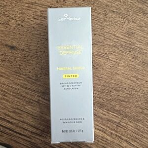 SkinMedica Essential Defense Mineral Shield Tinted SPF 32